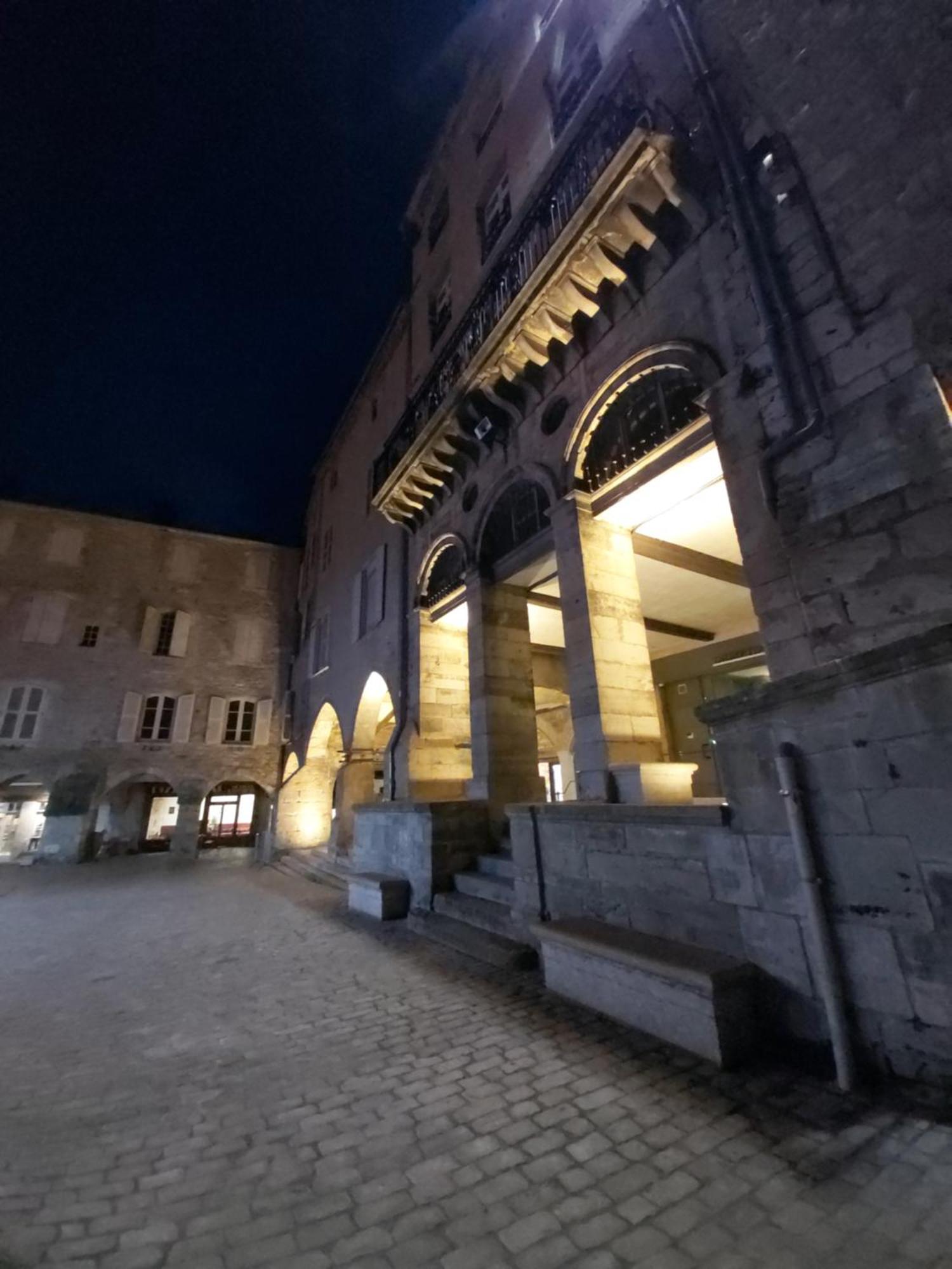 Le Saint-Georges Villefranche-de-Rouergue Exterior foto